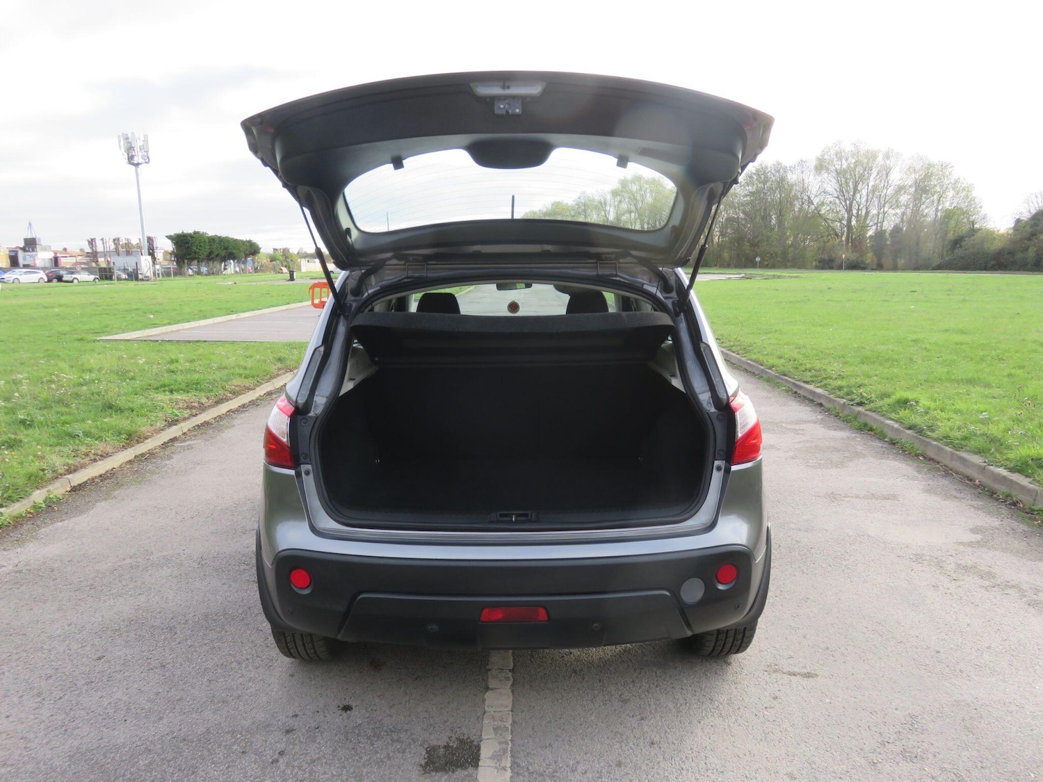 Used Nissan Qashqai for sale - 76994015: Photo 19