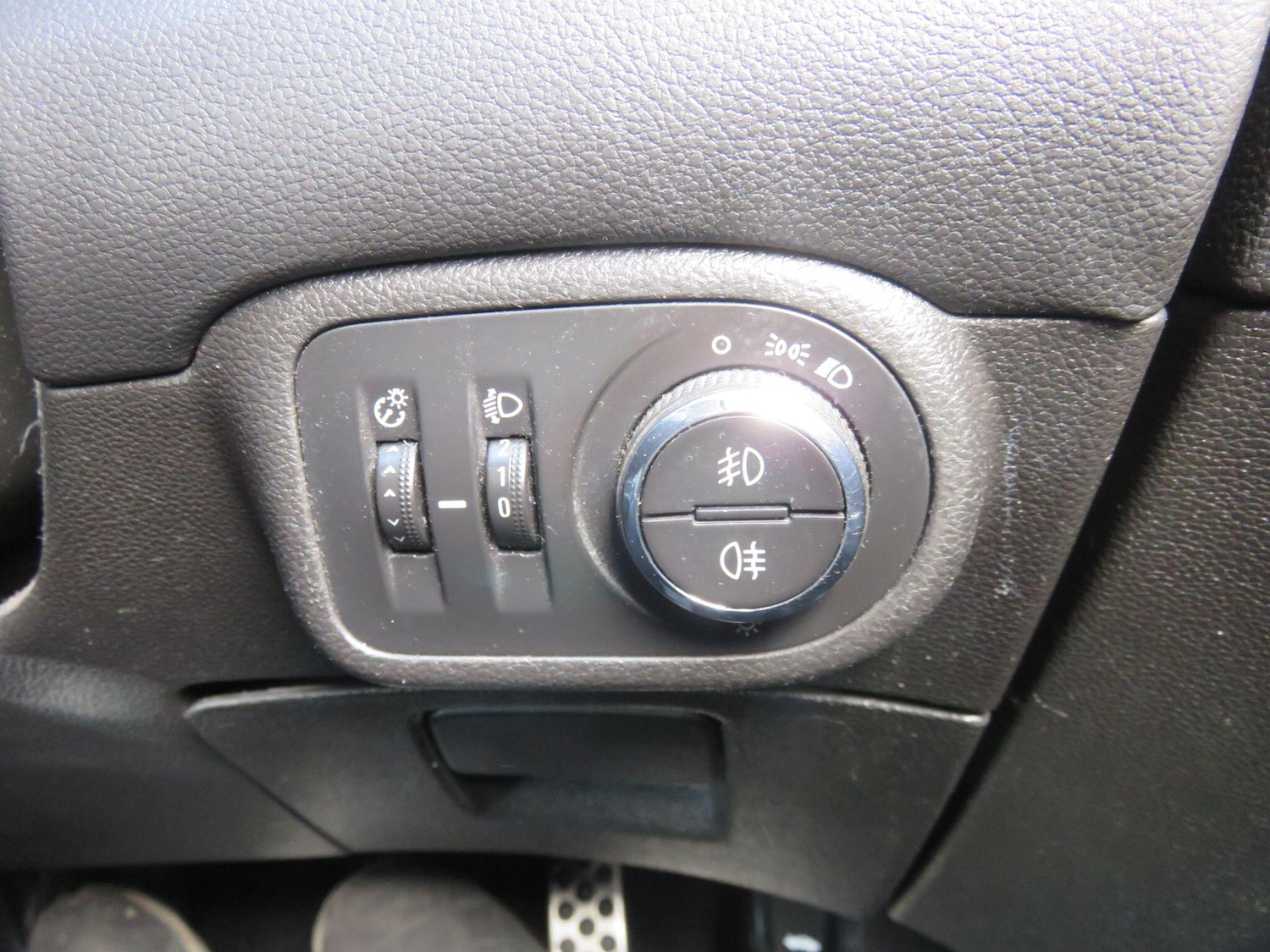 Used Vauxhall Zafira Tourer 2016 for sale - 76094120: Photo 31