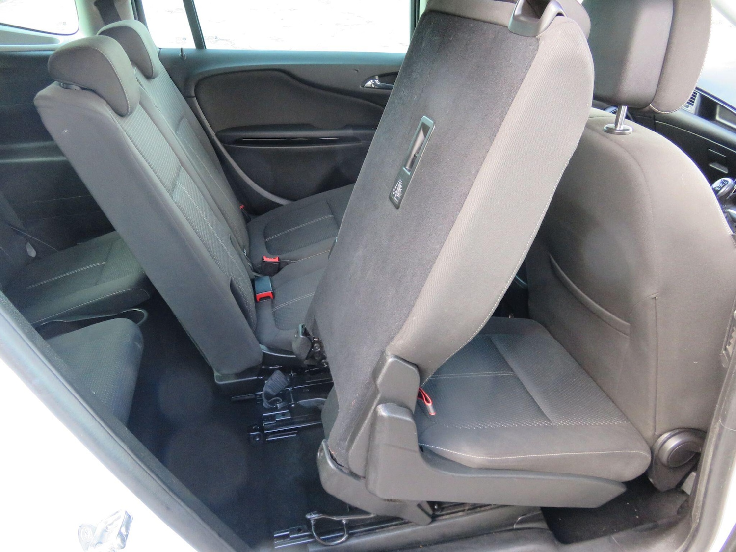 Used Vauxhall Zafira Tourer 2016 for sale - 76094120: Photo 36