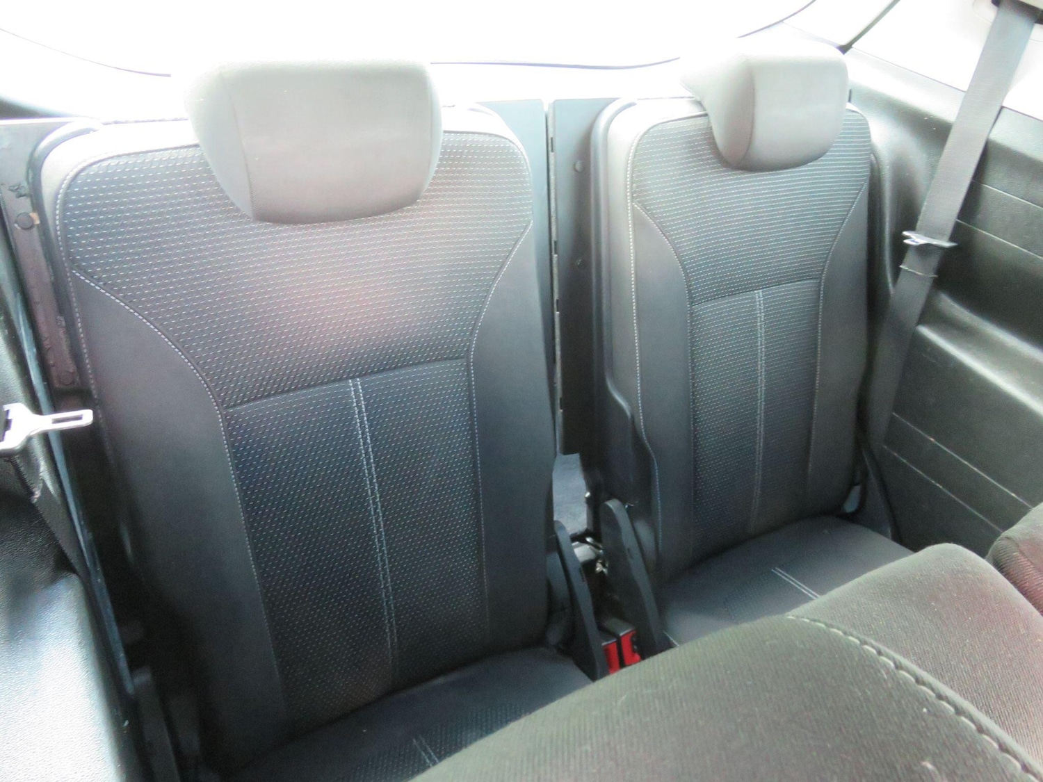 Used Vauxhall Zafira Tourer 2016 for sale - 76094120: Photo 39