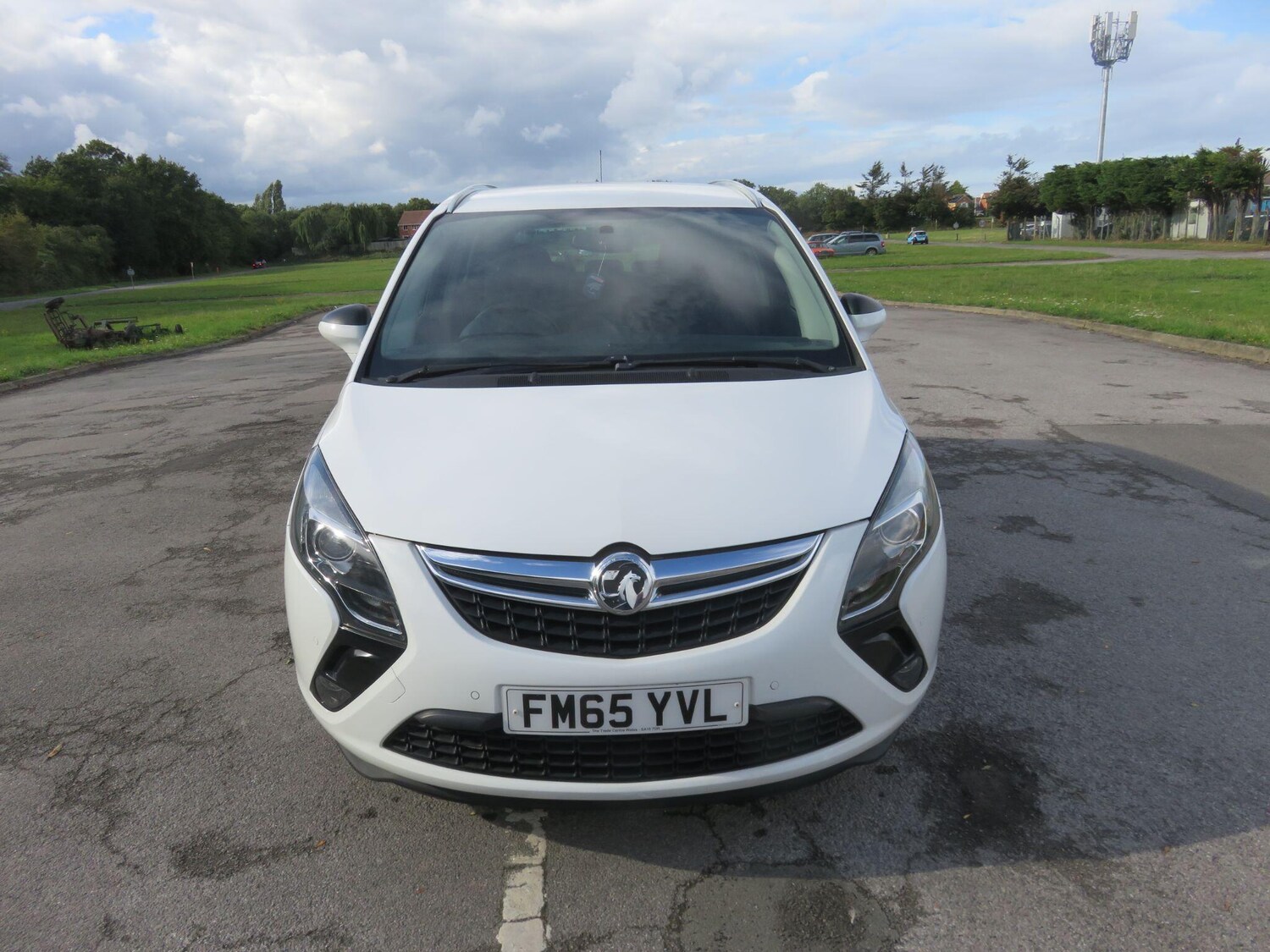 Used Vauxhall Zafira Tourer 2016 for sale - 76094120: Photo 5