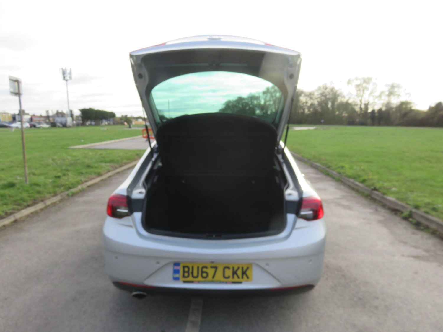 Used Vauxhall Insignia 2017 for sale - 76666745: Photo 18