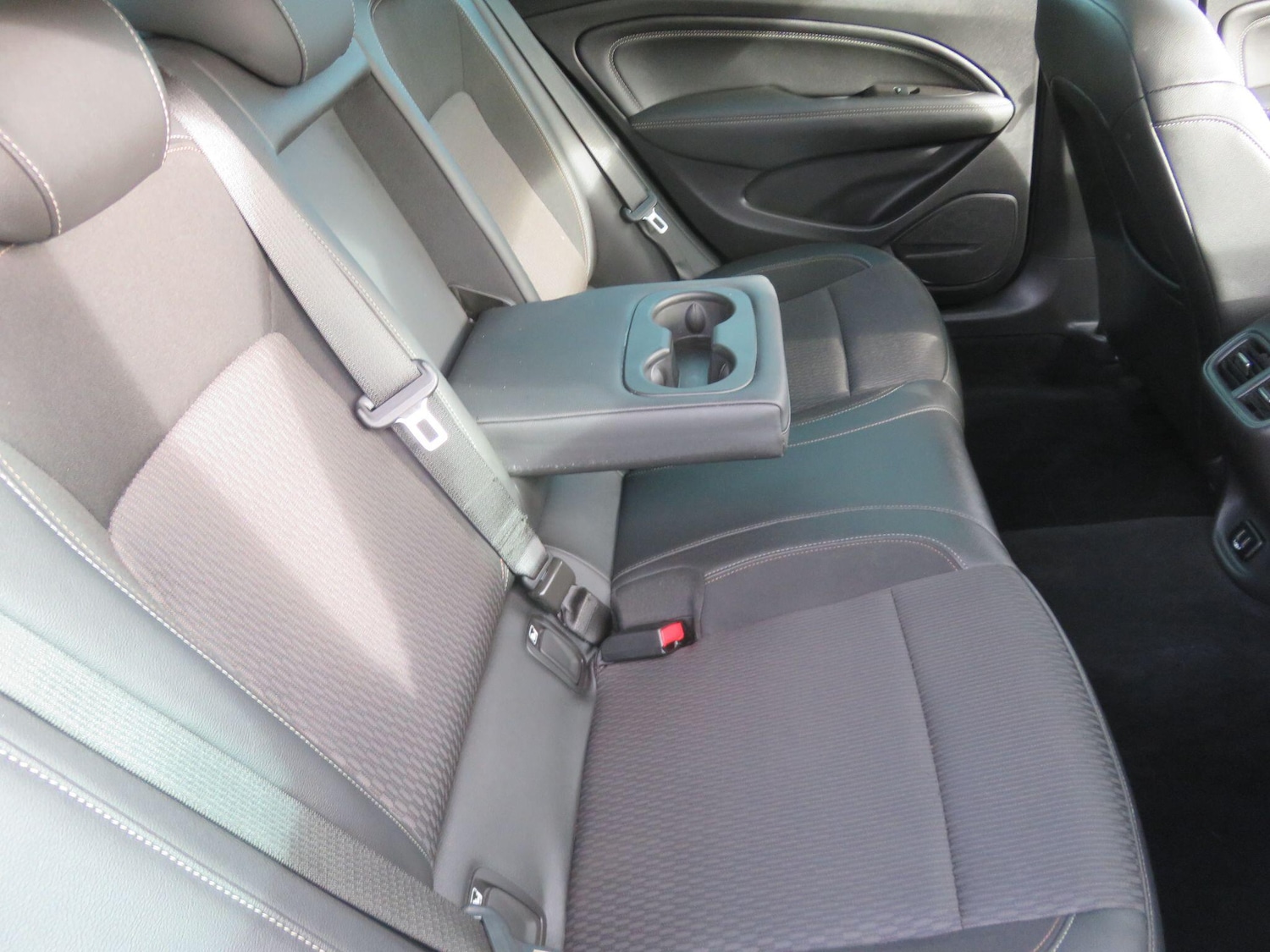 Used Vauxhall Insignia 2017 for sale - 76666745: Photo 47