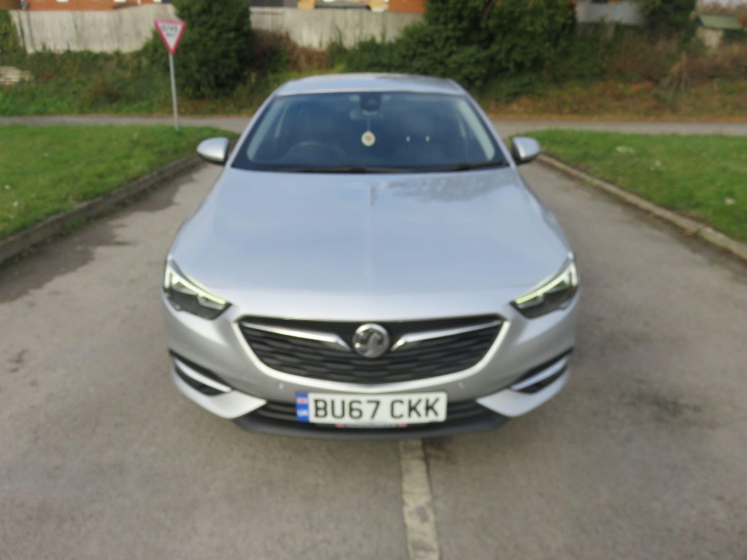 Used Vauxhall Insignia 2017 for sale - 76666745: Photo 5