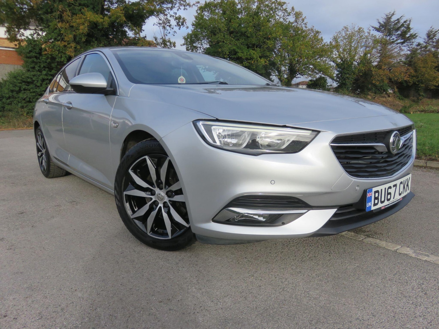 Used Vauxhall Insignia 2017 for sale - 76666745: Photo 8