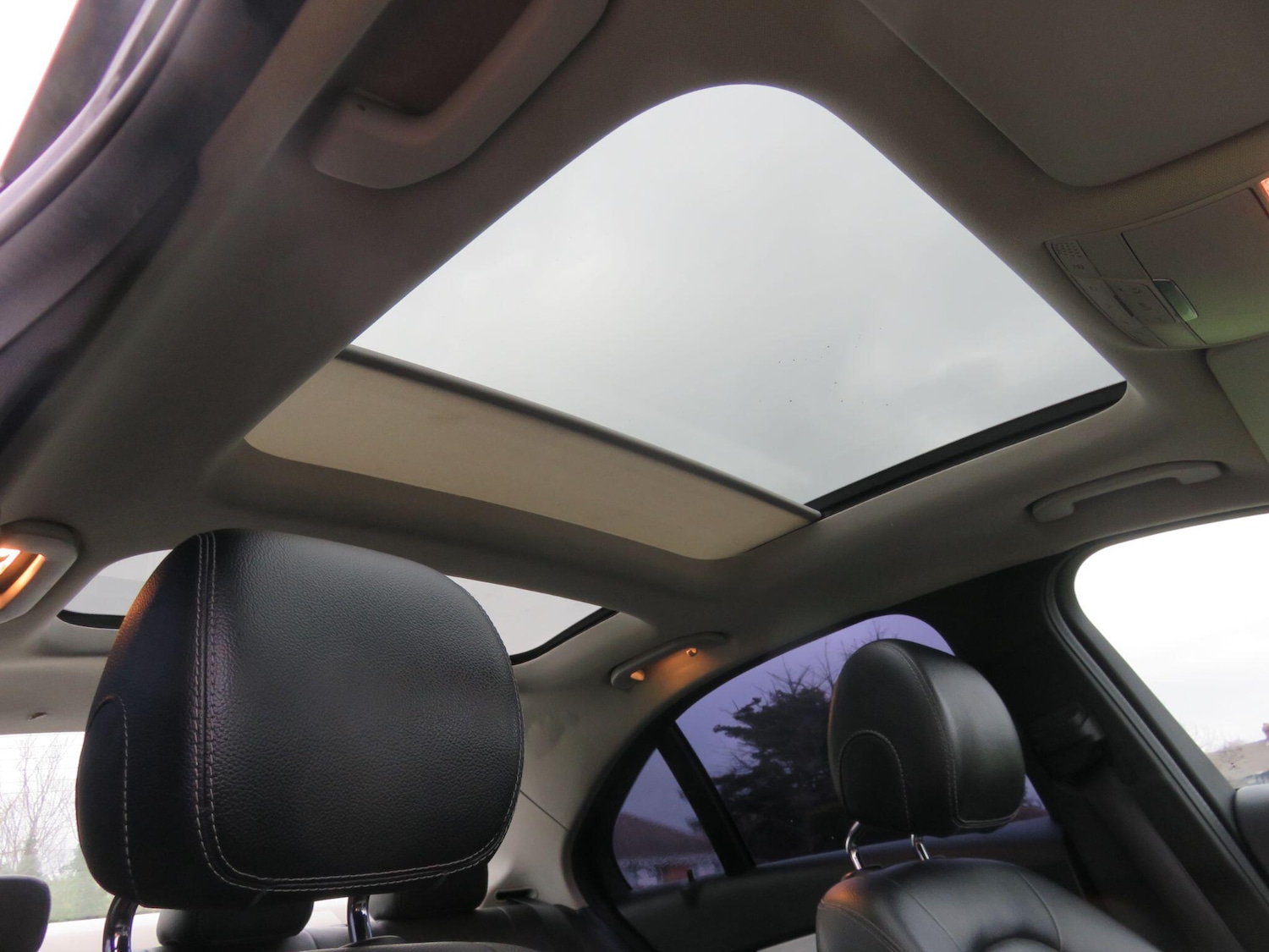 Used Mercedes-Benz C Class 2016 for sale - 76953612: Photo 25