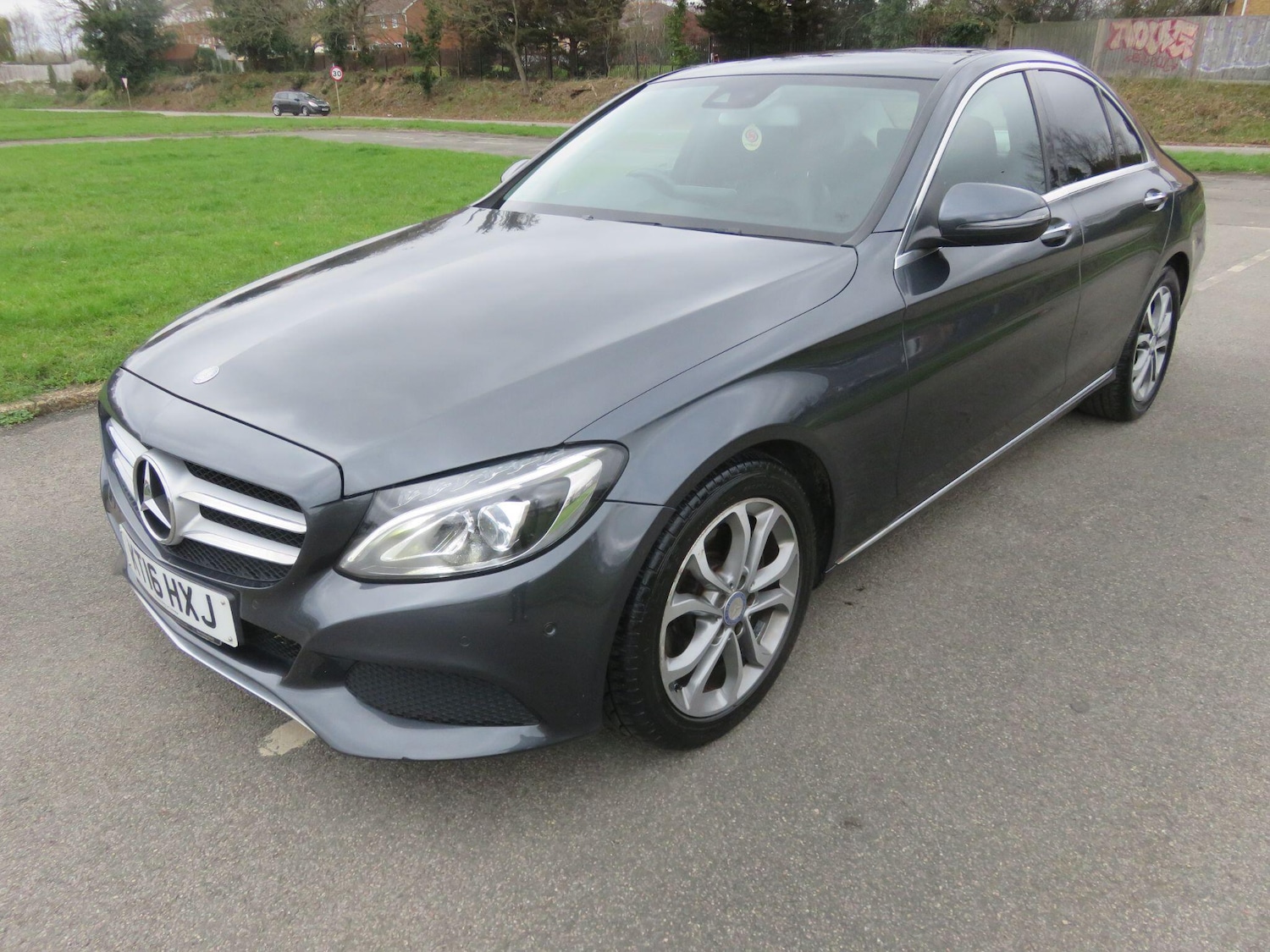 Used Mercedes-Benz C Class 2016 for sale - 76953612: Photo 3