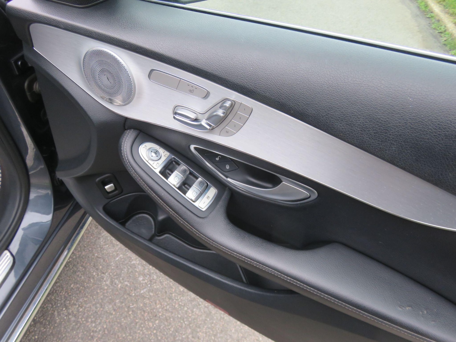 Used Mercedes-Benz C Class 2016 for sale - 76953612: Photo 32