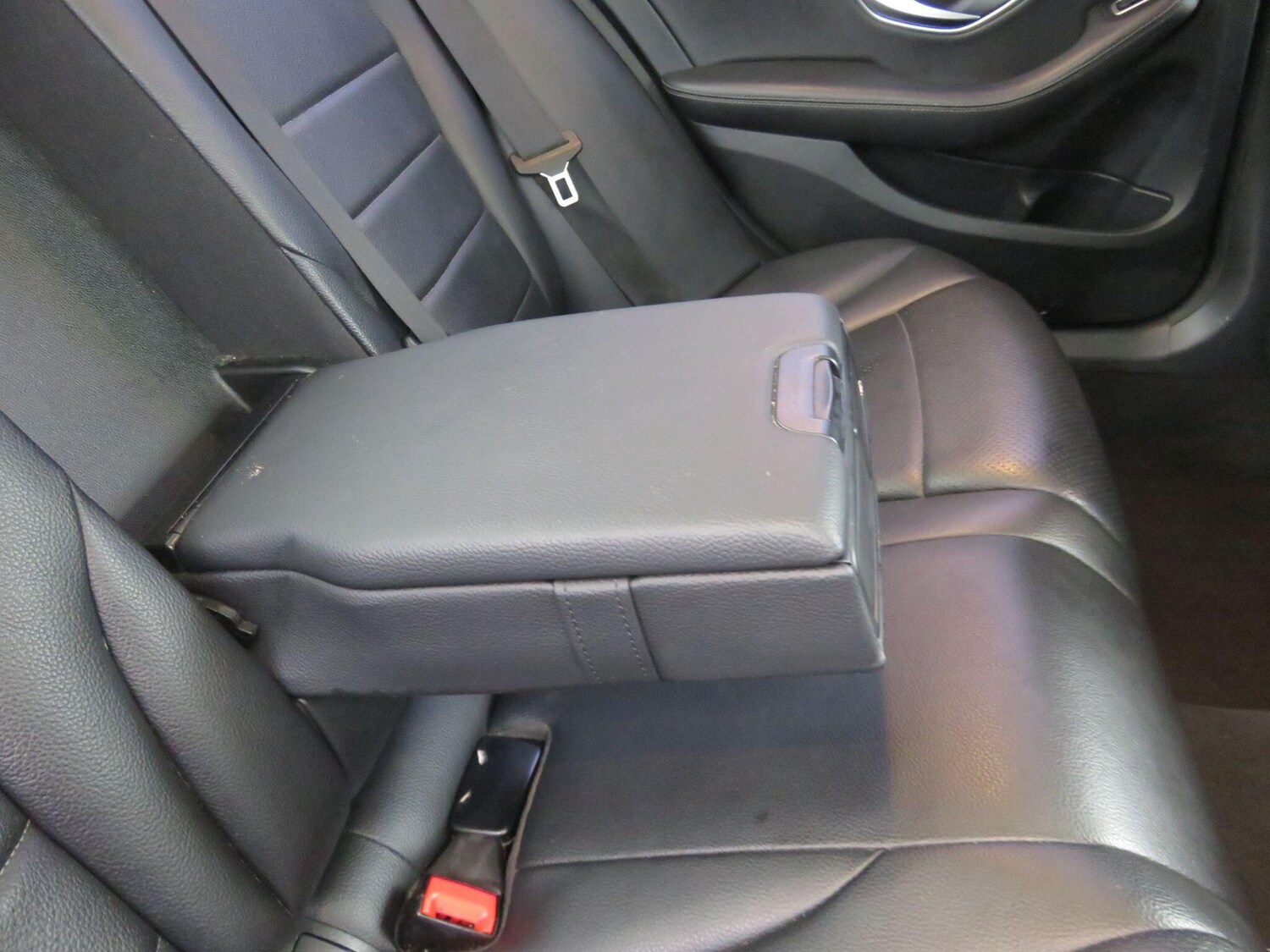 Used Mercedes-Benz C Class 2016 for sale - 76953612: Photo 69