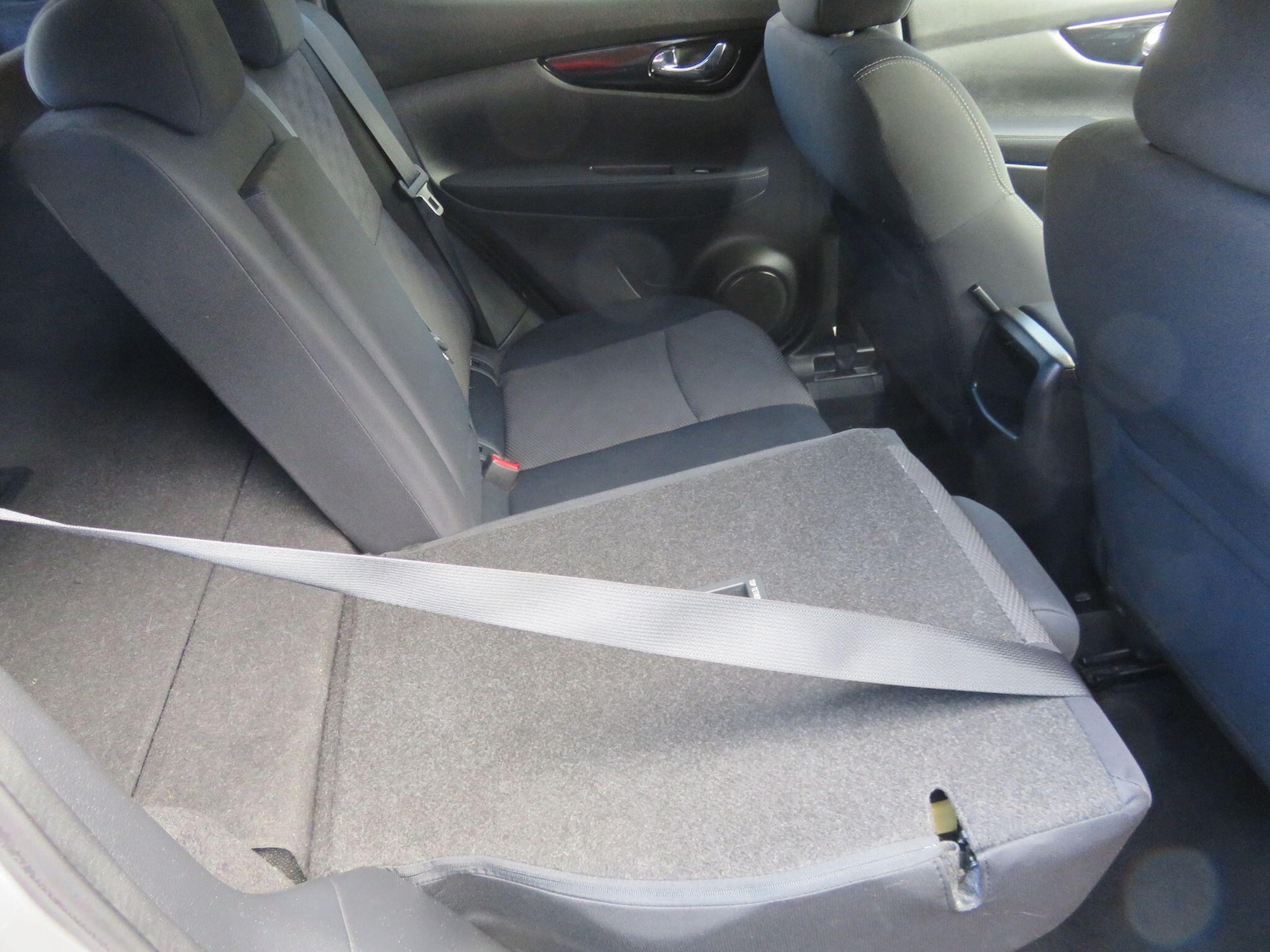 Used Nissan Qashqai 2014 for sale - 76446622: Photo 40