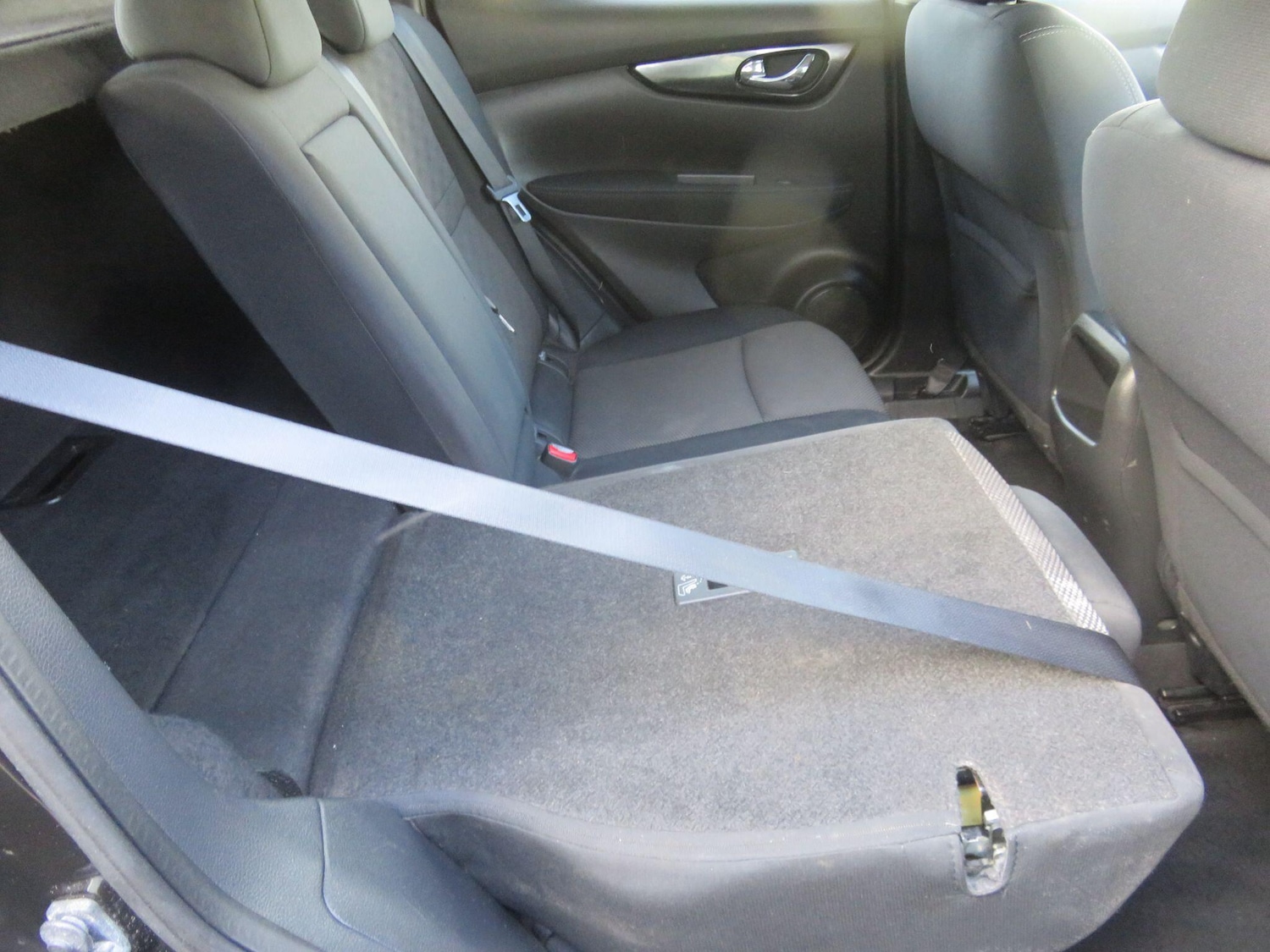 Used Nissan Qashqai 2015 for sale - 77238518: Photo 48