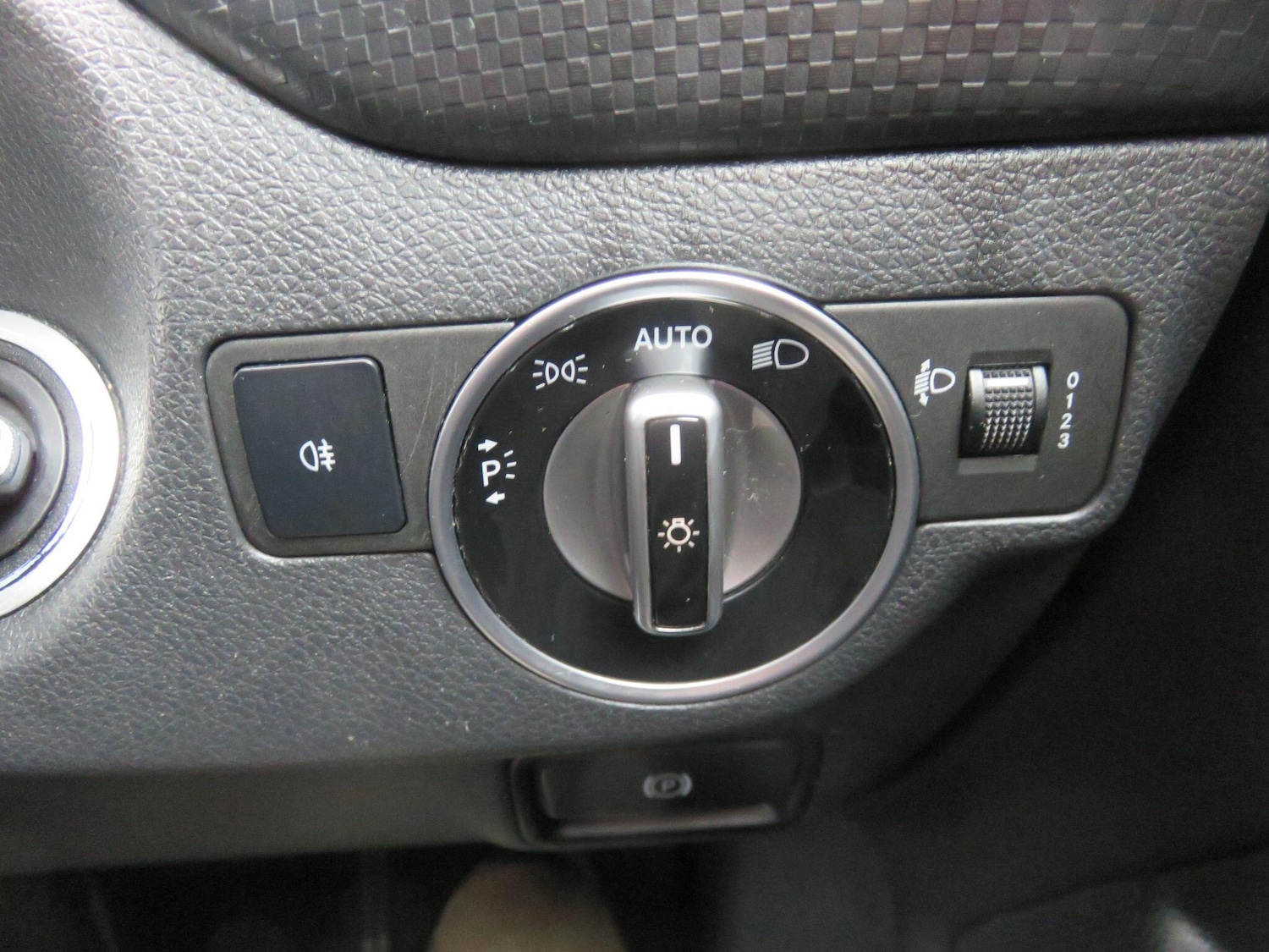 Used Mercedes-Benz A-Class for sale - 77016816: Photo 37