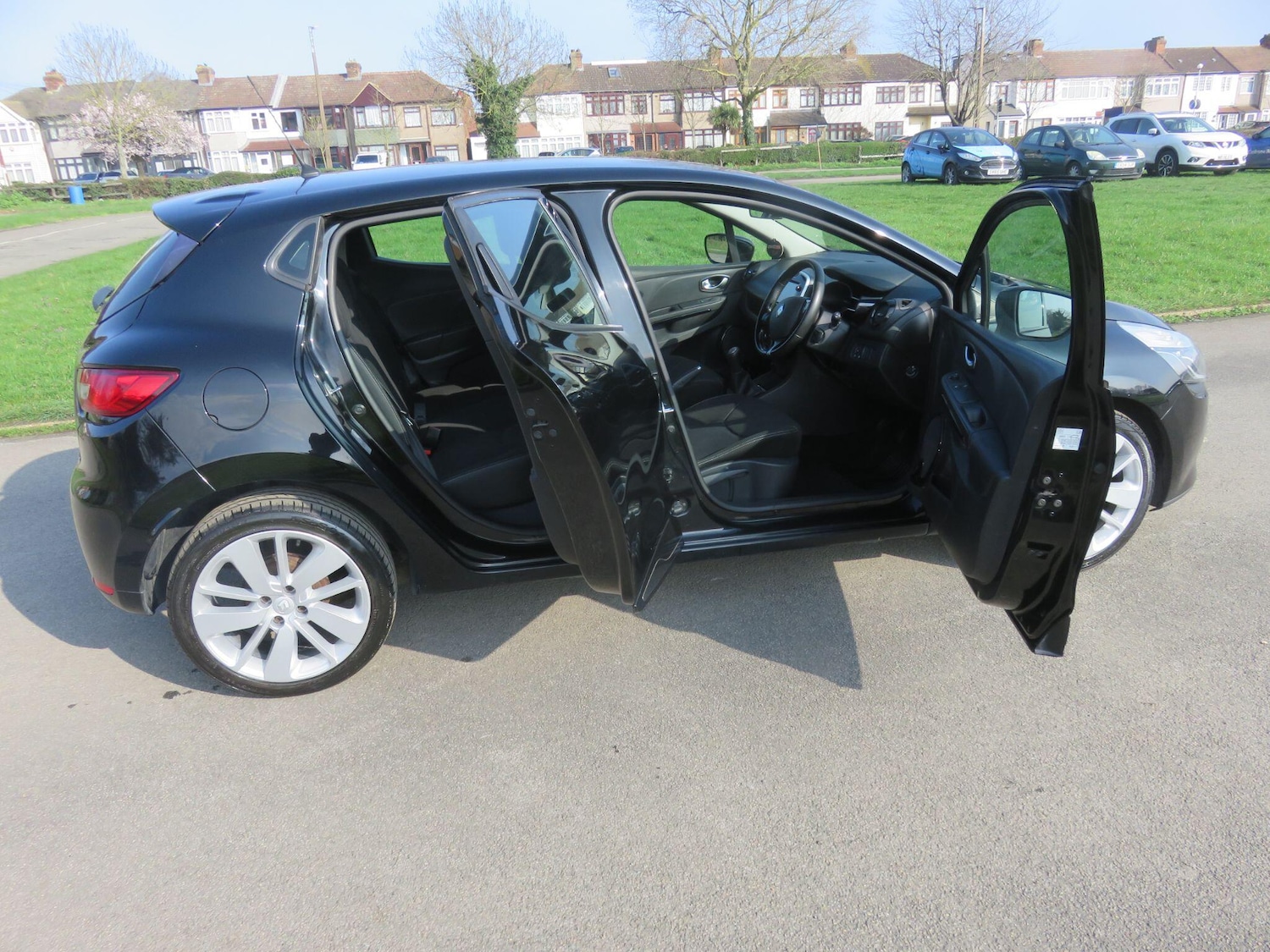 Used Renault Clio for sale - 77977791: Photo 19