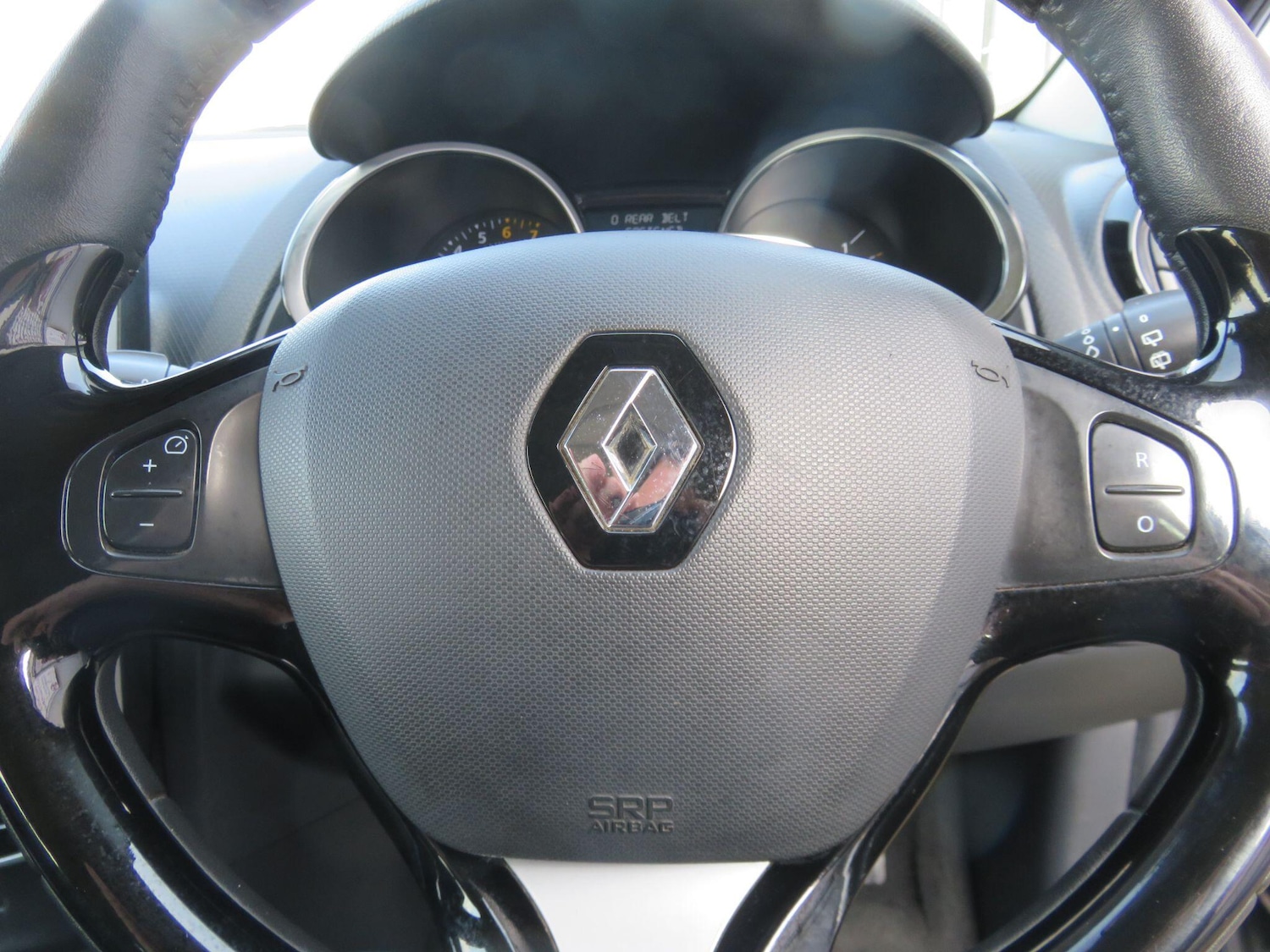 Used Renault Clio for sale - 77977791: Photo 23