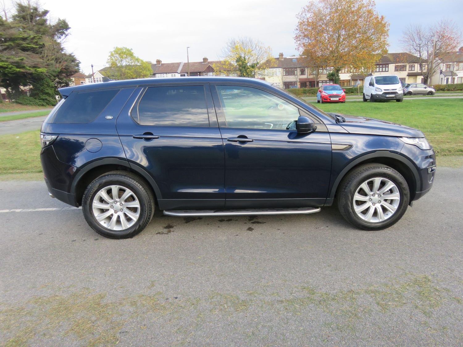 Used Land Rover Discovery Sport 2015 for sale - 76584101: Photo 11