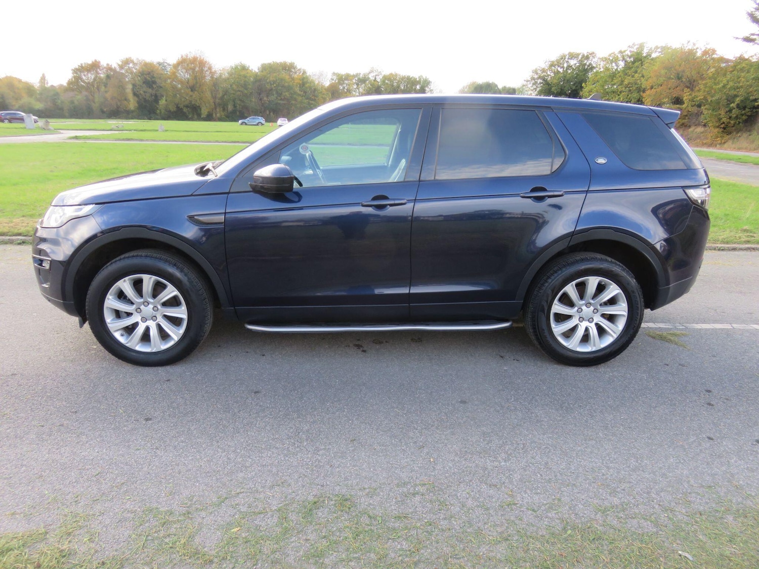 Used Land Rover Discovery Sport 2015 for sale - 76584101: Photo 15