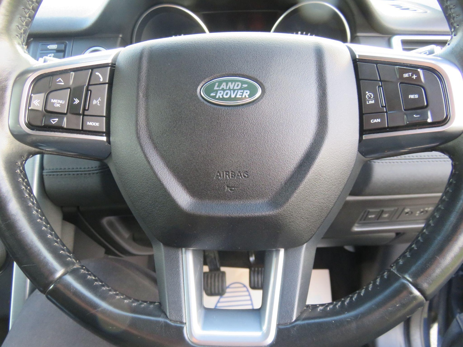 Used Land Rover Discovery Sport 2015 for sale - 76584101: Photo 22
