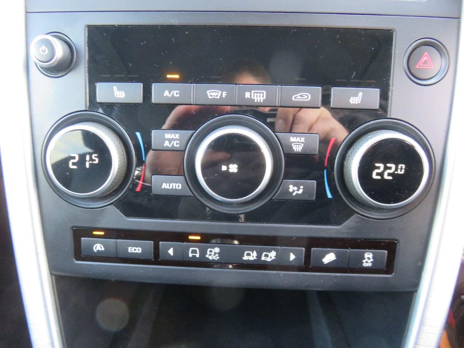 Used Land Rover Discovery Sport 2015 for sale - 76584101: Photo 24