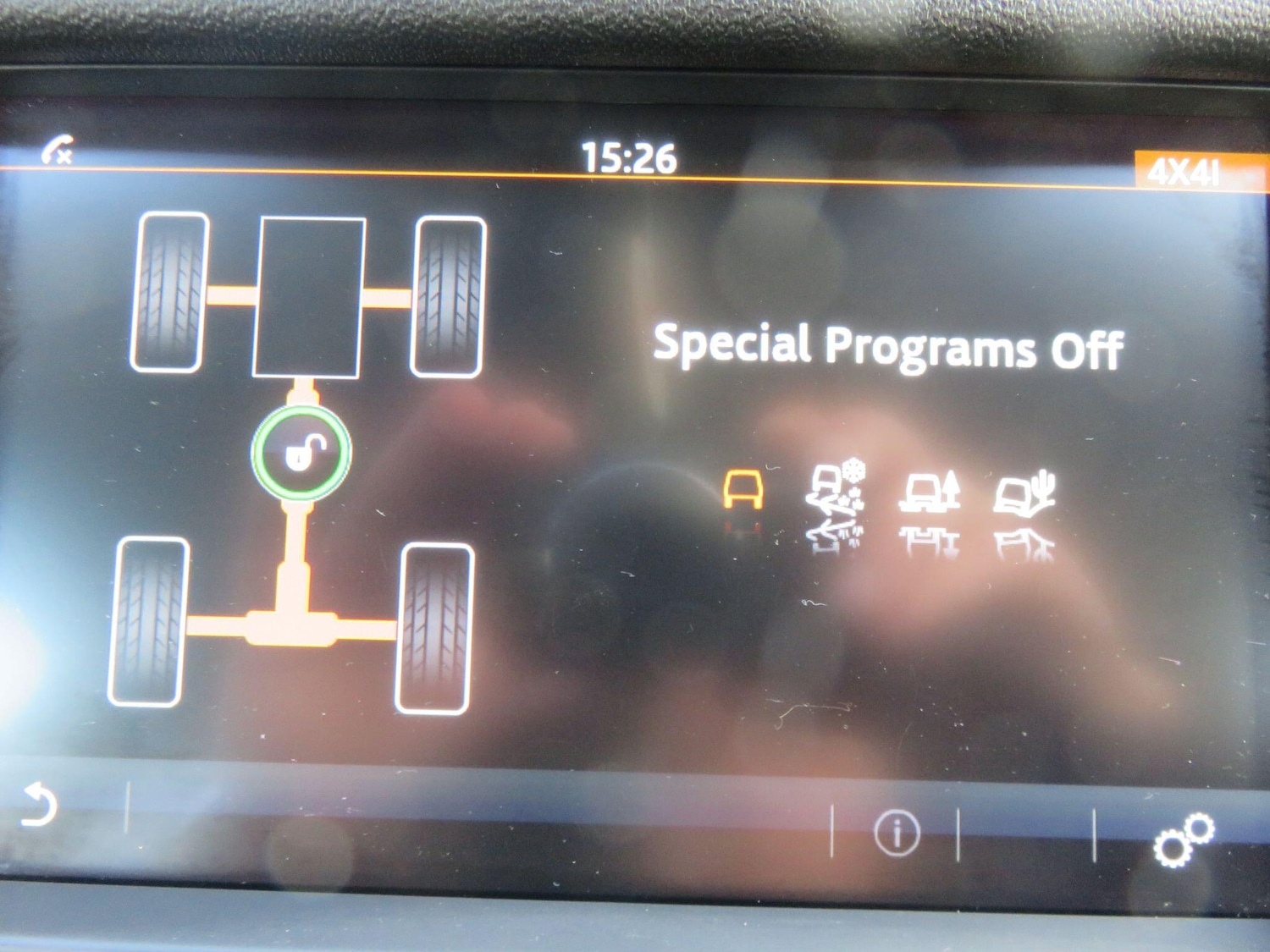 Used Land Rover Discovery Sport 2015 for sale - 76584101: Photo 34