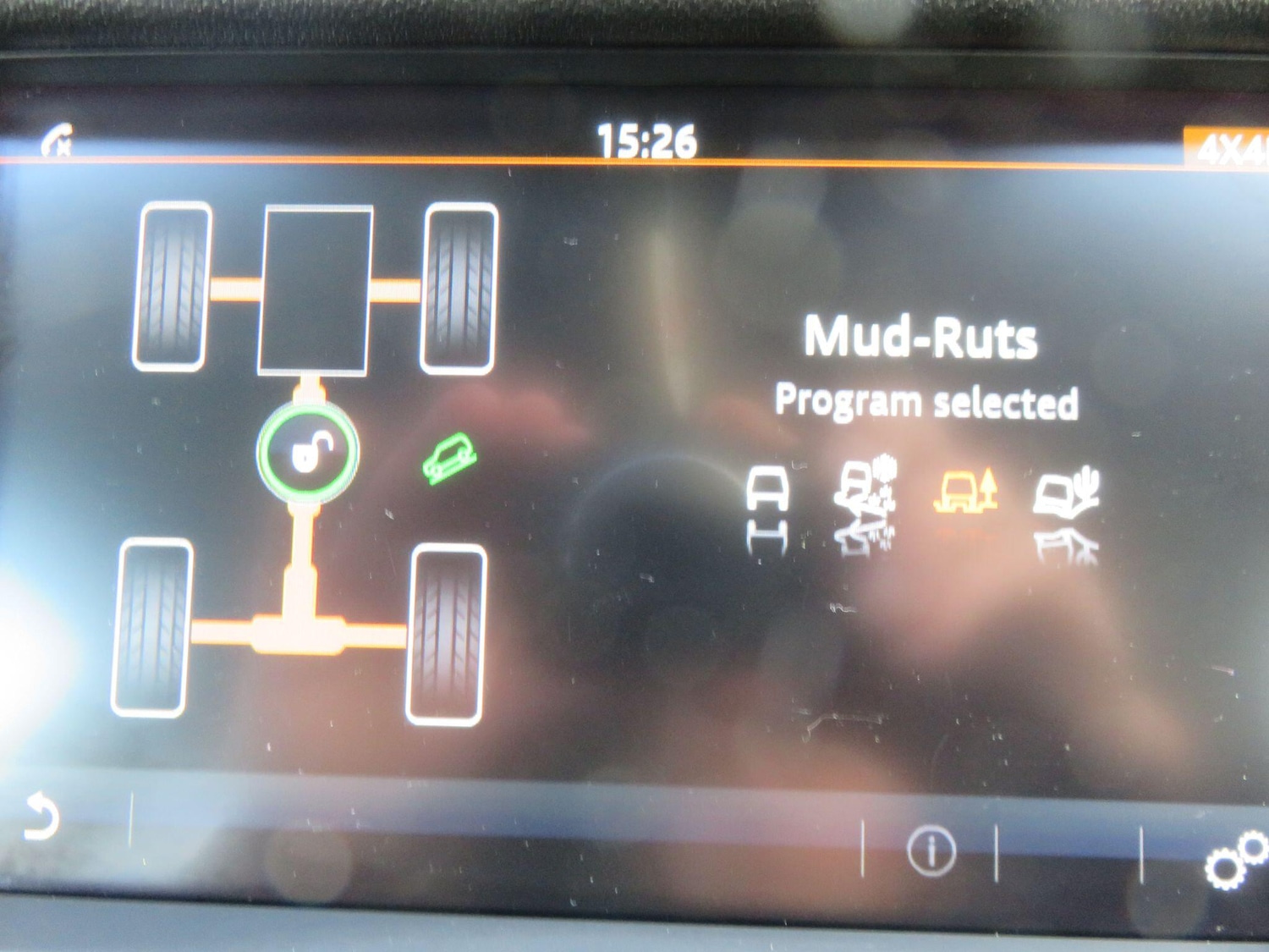 Used Land Rover Discovery Sport 2015 for sale - 76584101: Photo 35