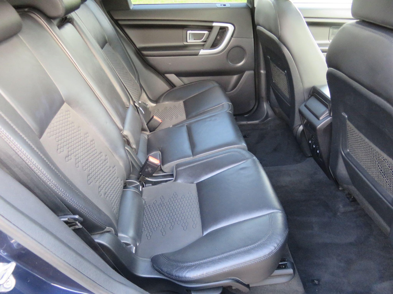 Used Land Rover Discovery Sport 2015 for sale - 76584101: Photo 52