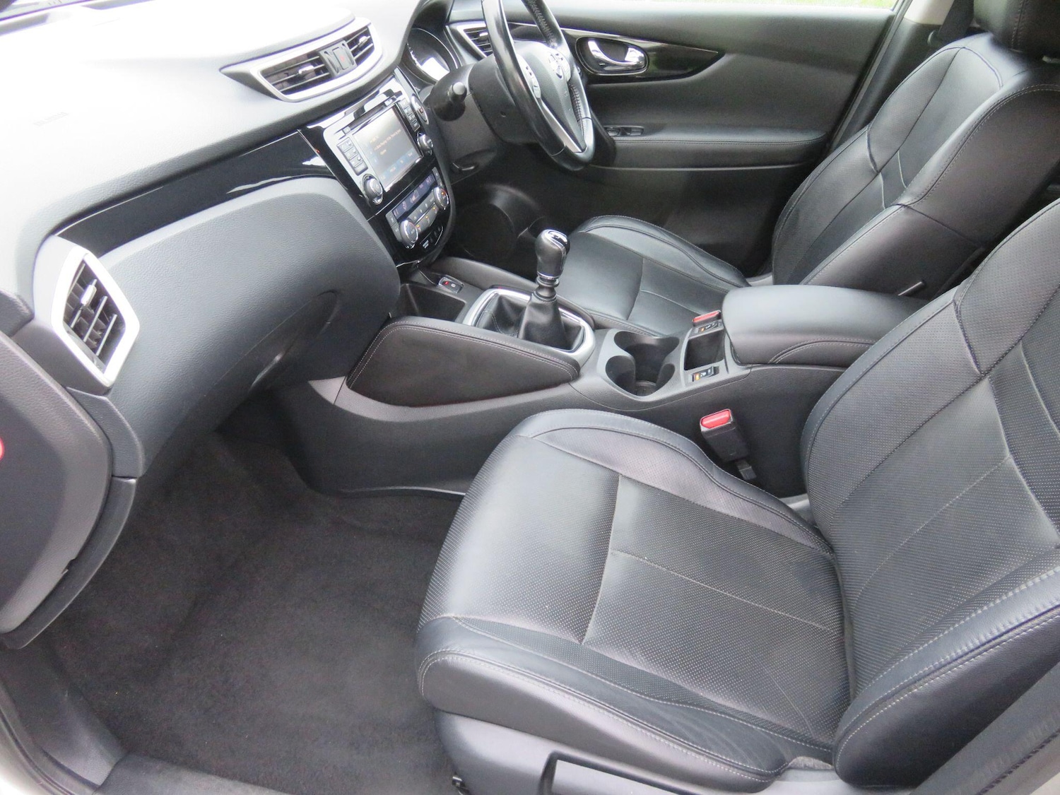 Used Nissan Qashqai 2015 for sale - 77769638: Photo 43