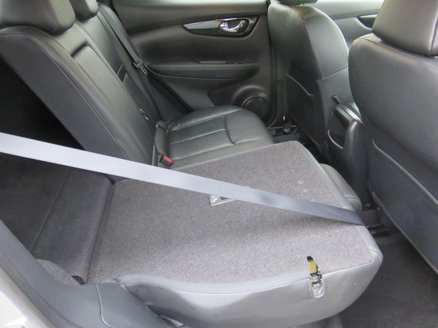 Used Nissan Qashqai 2015 for sale - 77769638: Photo 47