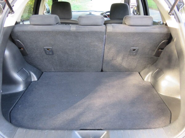 Used Nissan Juke 2010 for sale - 76259306: Photo 39