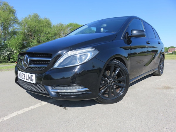 Used Mercedes-Benz B-Class 2014 for sale - 74945631: Photo 2
