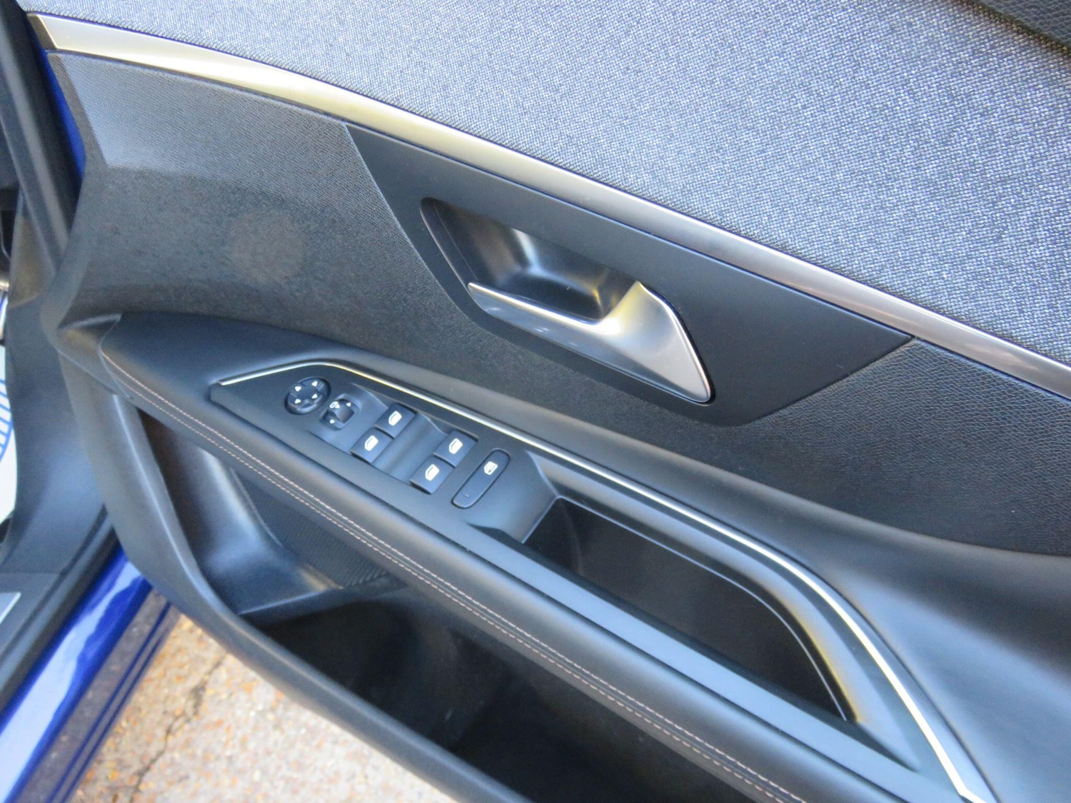 Used Peugeot 3008 2018 for sale - 76377381: Photo 34
