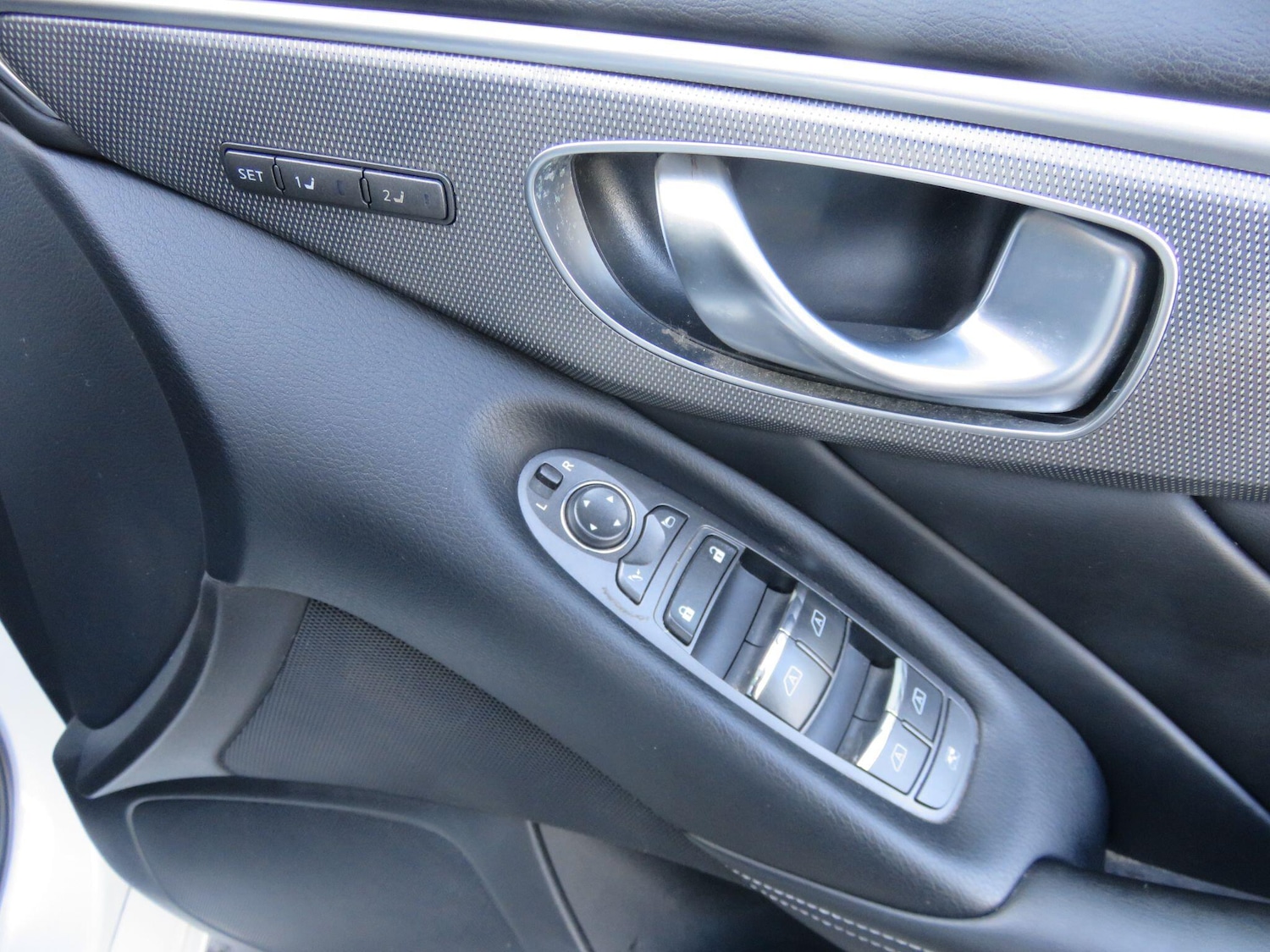 Used Infiniti Q50 for sale - 77958084: Photo 23