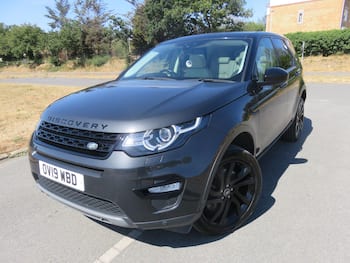 Used Land Rover Discovery Sport 2019 for sale - 79741230: Photo