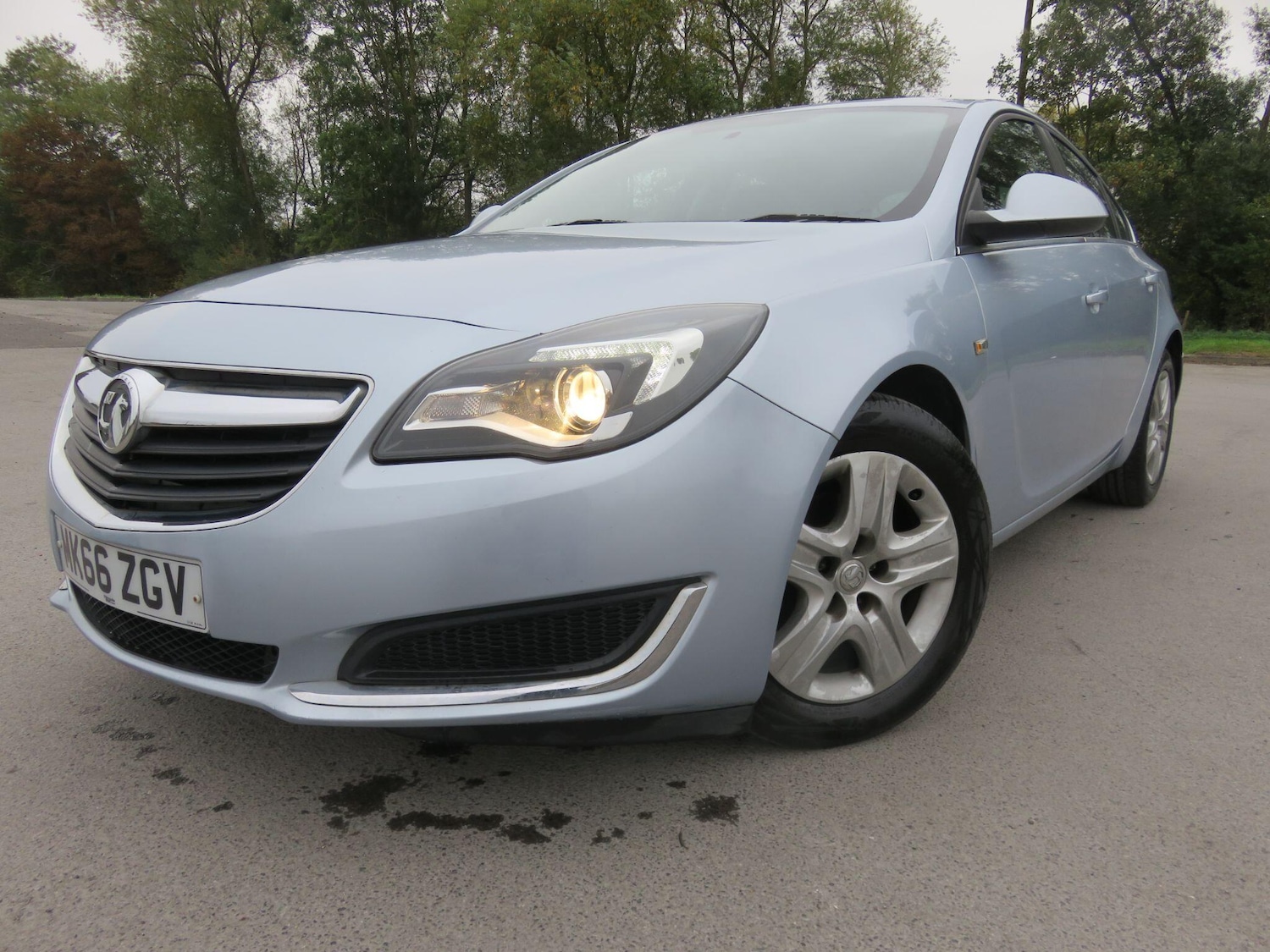 Used Vauxhall Insignia 2016 for sale - 76992109: Photo 2