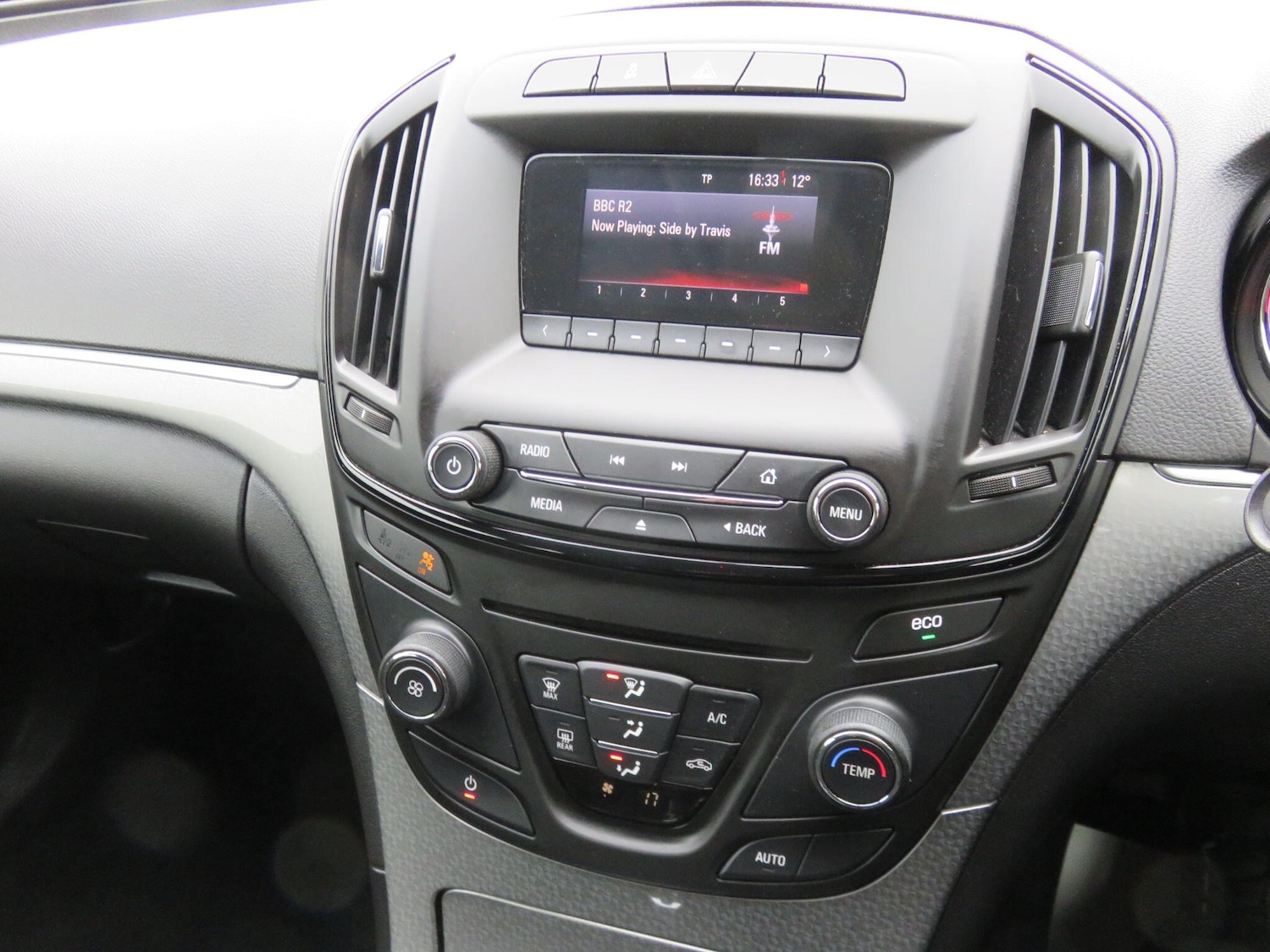 Used Vauxhall Insignia 2016 for sale - 76992109: Photo 24