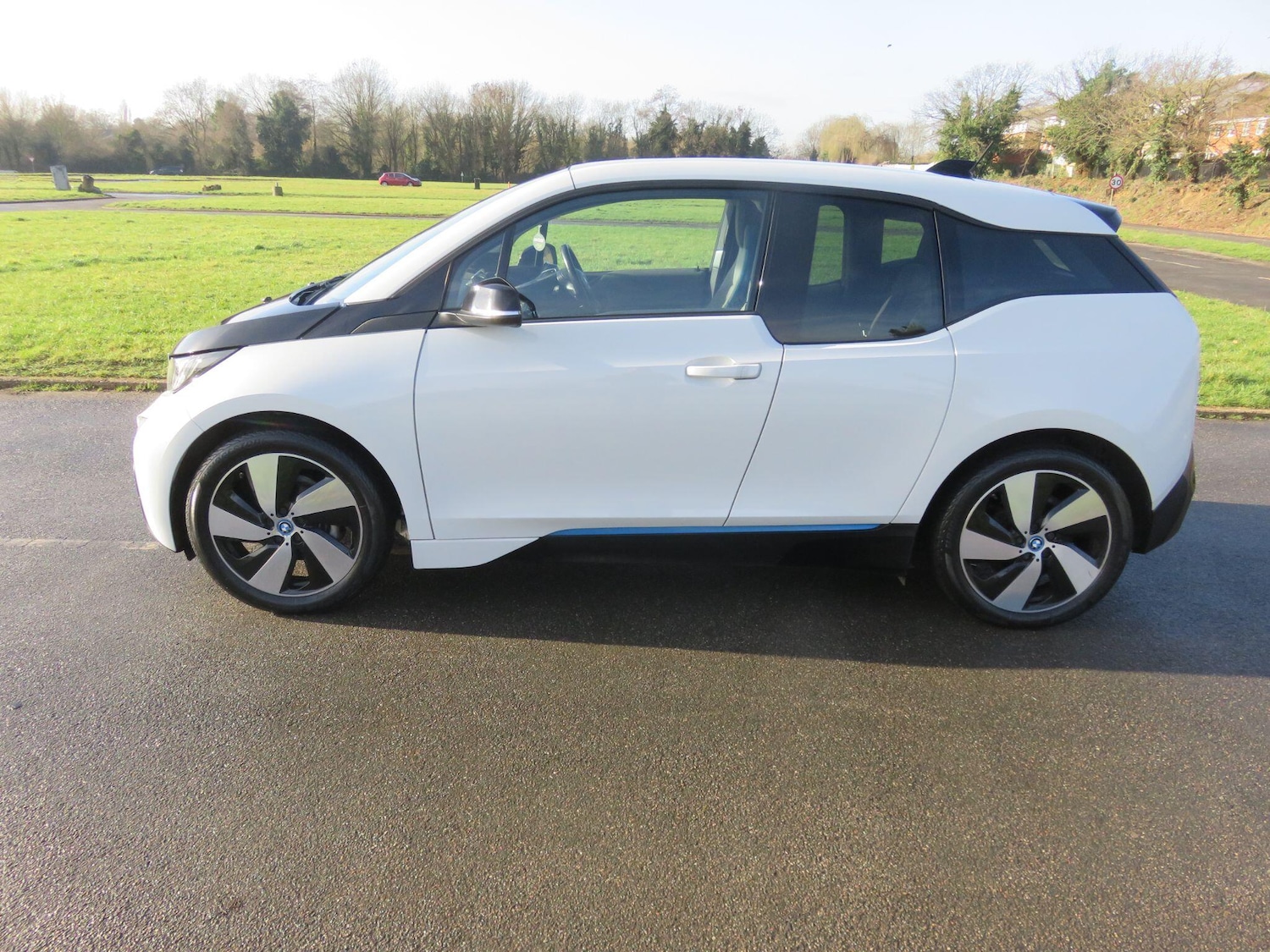 Used BMW i3 2015 for sale - 77352034: Photo 15