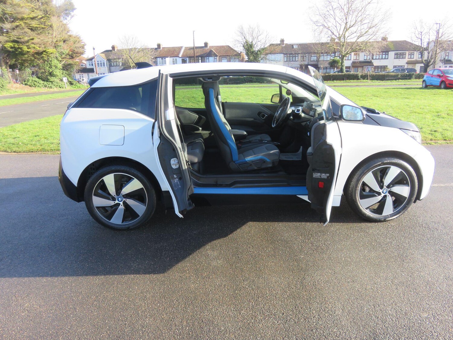 Used BMW i3 2015 for sale - 77352034: Photo 19
