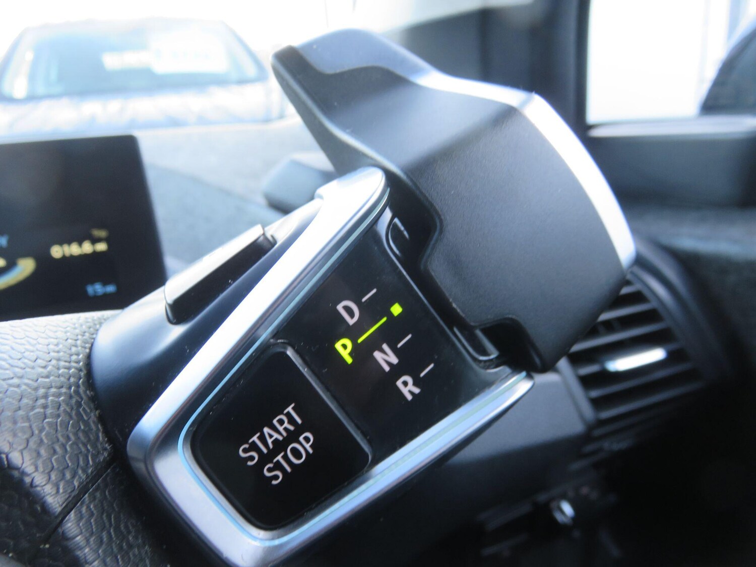 Used BMW i3 2015 for sale - 77352034: Photo 22