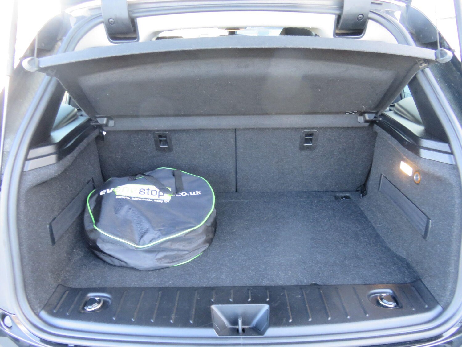 Used BMW i3 2015 for sale - 77352034: Photo 54