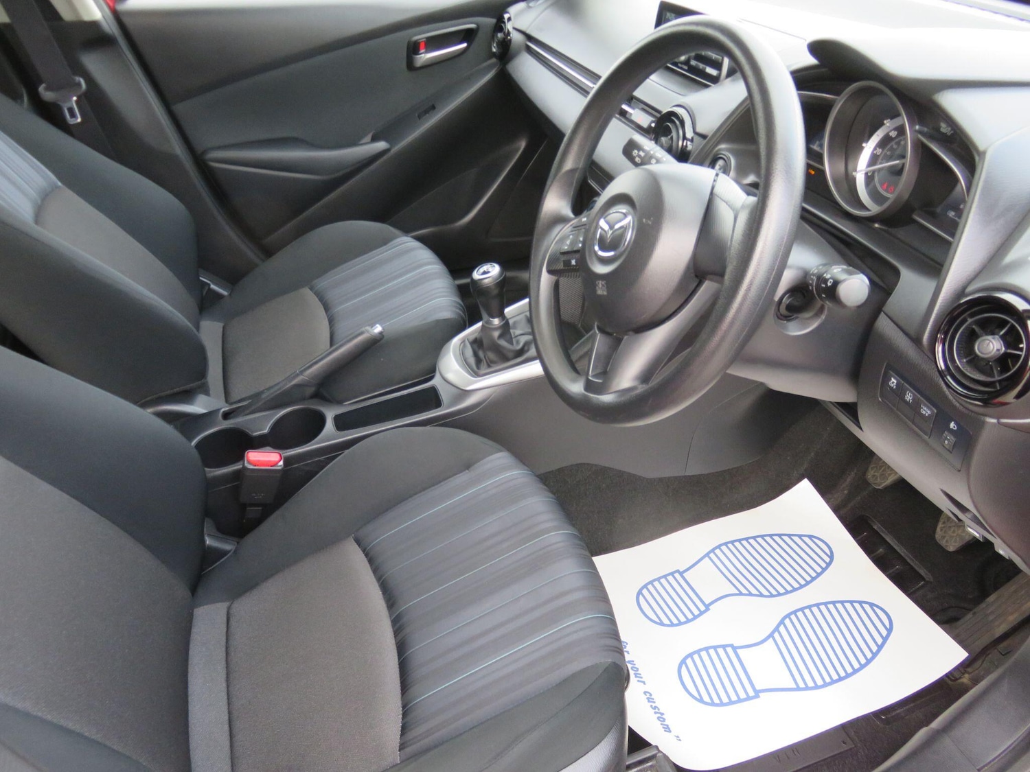 Used Mazda Mazda2 2016 for sale - 76991183: Photo 21