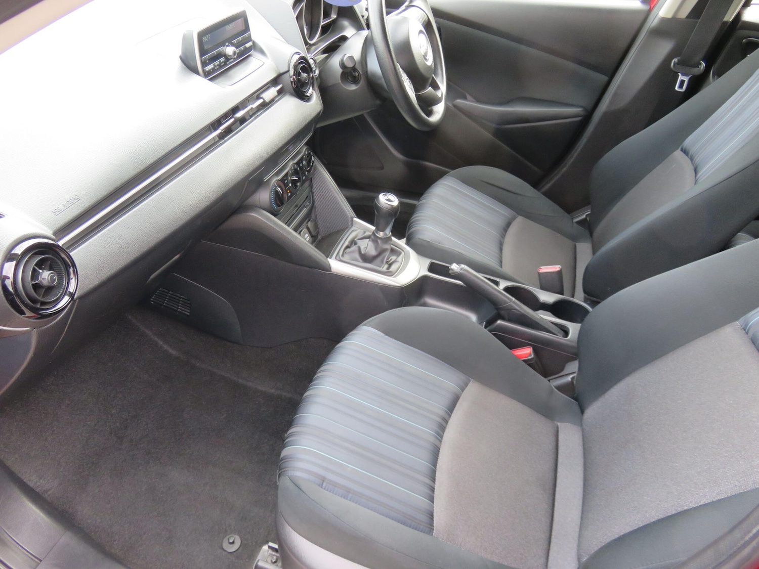 Used Mazda Mazda2 2016 for sale - 76991183: Photo 29