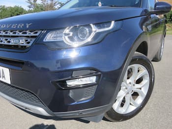 Used Land Rover Discovery Sport 2017 for sale - 79669714: Photo