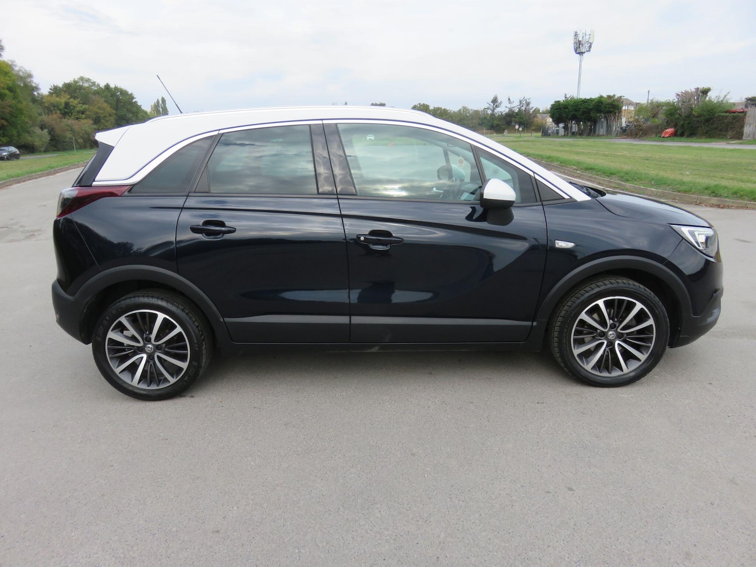 Used Vauxhall Crossland X 2018 for sale - 78073056: Photo 11