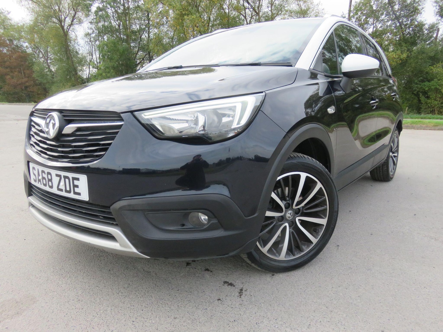 Used Vauxhall Crossland X 2018 for sale - 78073056: Photo 2
