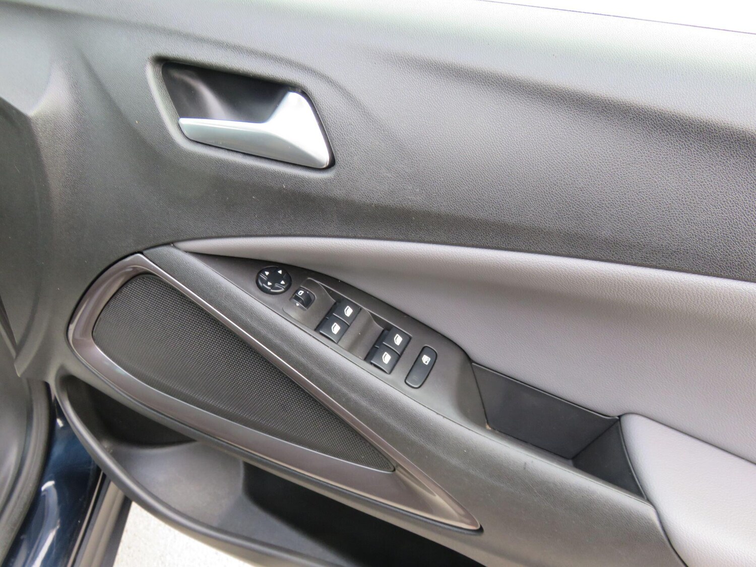 Used Vauxhall Crossland X 2018 for sale - 78073056: Photo 32