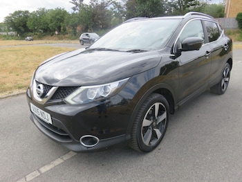 Used Nissan Qashqai 2015 for sale - 79426633: Photo