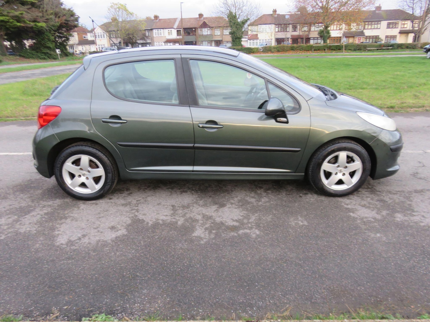 Used Peugeot 207 2007 for sale - 76645479: Photo 11