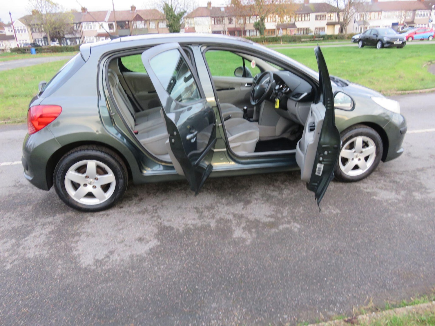 Used Peugeot 207 2007 for sale - 76645479: Photo 20