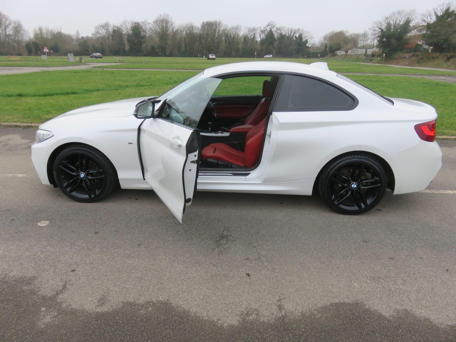 Used BMW 2 Series 2014 for sale - 77395749: Photo 17