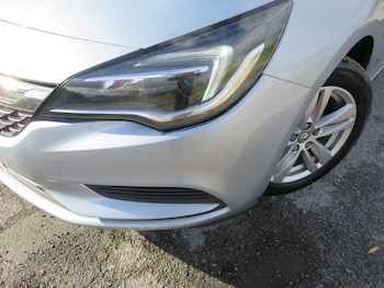 Used Vauxhall Astra 2016 for sale - 76432616: Photo