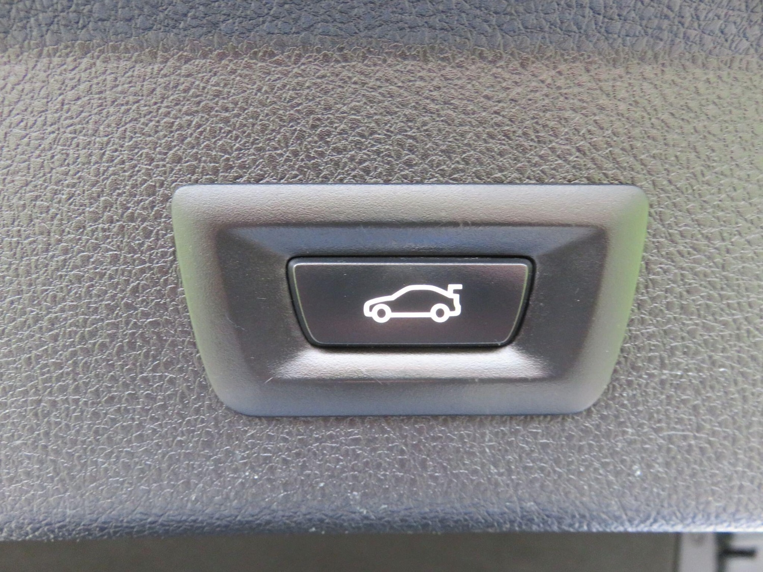 Used BMW 3 Series 2014 for sale - 77387019: Photo 57